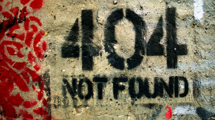 Auf eine Wand wurde mit Schablone Folgendes gesprüht: "404 NOT FOUND". (Foto: jock+scott | photocase.com) Auf eine Wand wurde mit Schablone Folgendes gesprüht: "404 NOT FOUND". (Foto: jock+scott | photocase.com)