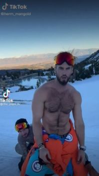 Snowboarder Mangold (Quelle: TikTok | The_papa_tv)