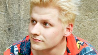 Podcaster und Satiriker El Hotzo (Quelle: Noel Richter)